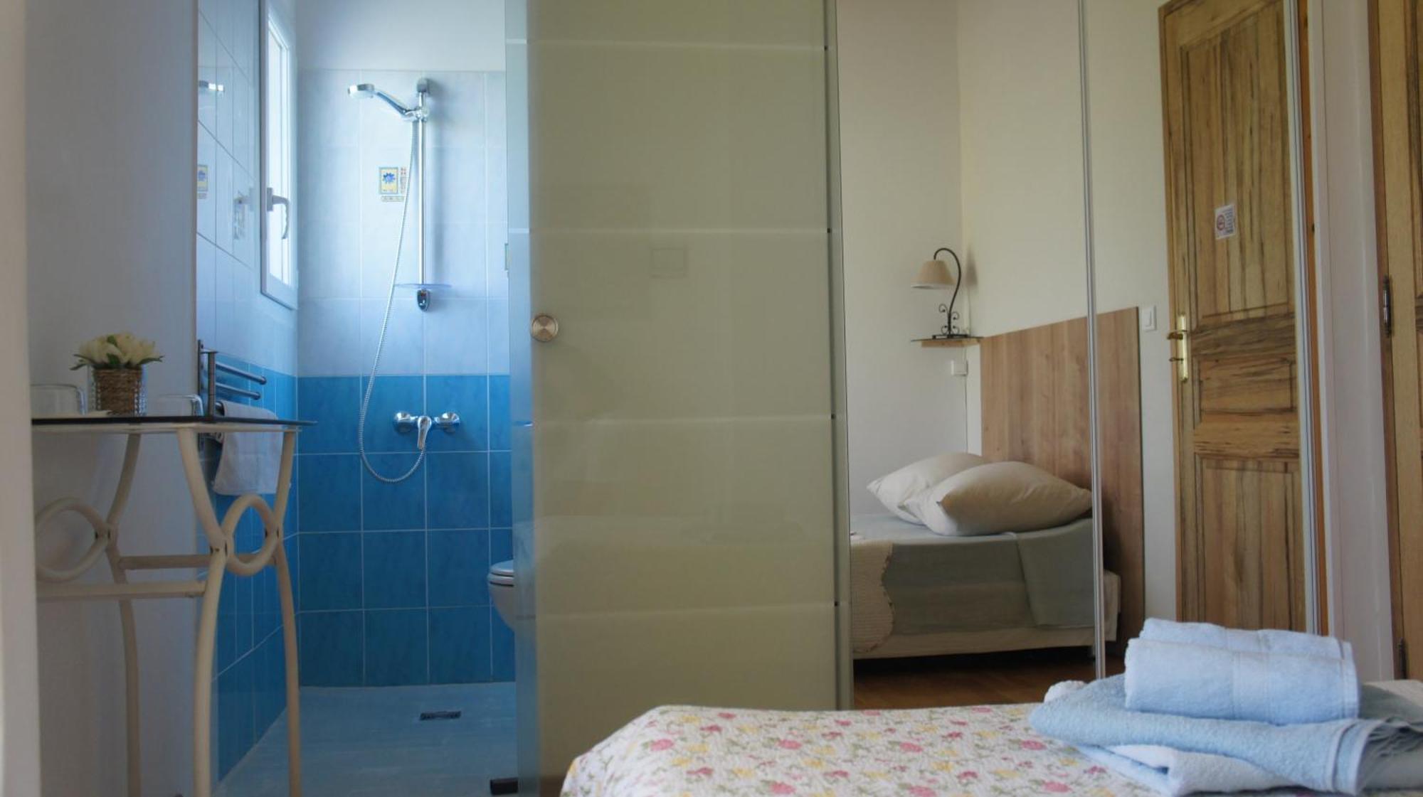Chambre D'Hotes Ananda Sisteron Bilik gambar